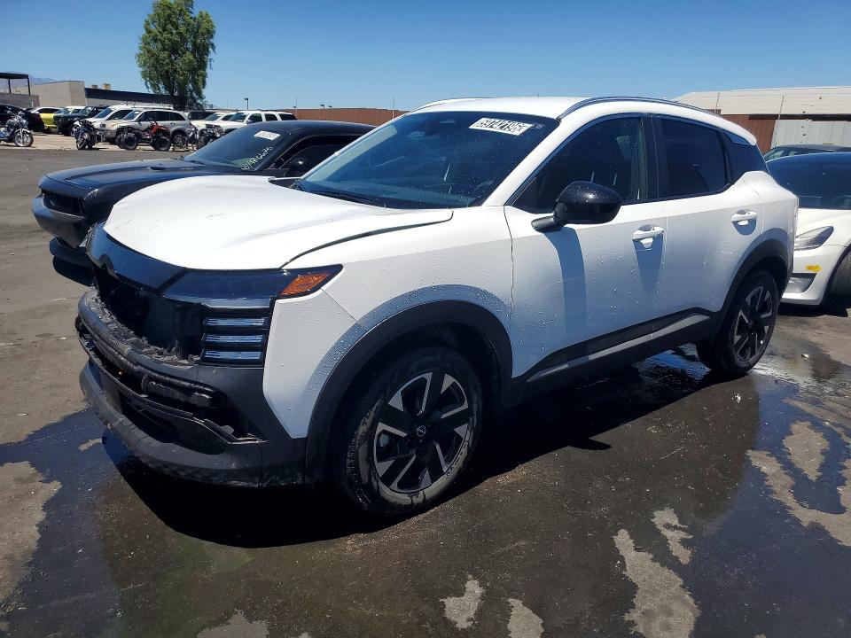 59742196 :رقم المزاد ، 3N8AP6CB5TL371733 vin ، 2026 Nissan Kicks مزاد بيع