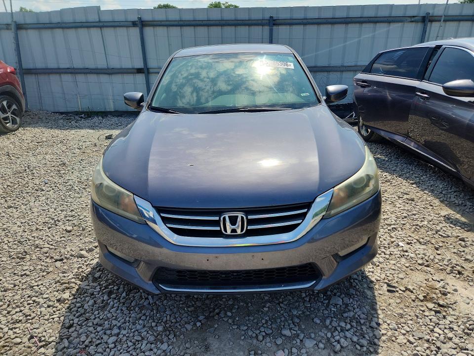 59585306 :رقم المزاد ، 1HGCR2F51FA111114 vin ، 2015 Honda Accord مزاد بيع