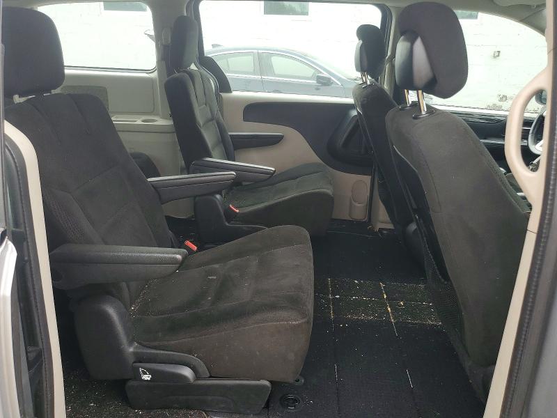 2015 Dodge Grand Caravan მანქანა იყიდება აუქციონზე, vin: 2C4RDGBG8FR666830, აუქციონის ნომერი: 61292326