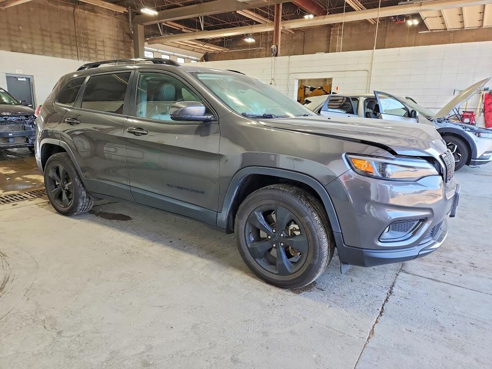 61070576 :رقم المزاد ، 1C4PJMLB5MD240174 vin ، 2021 Jeep Cherokee مزاد بيع