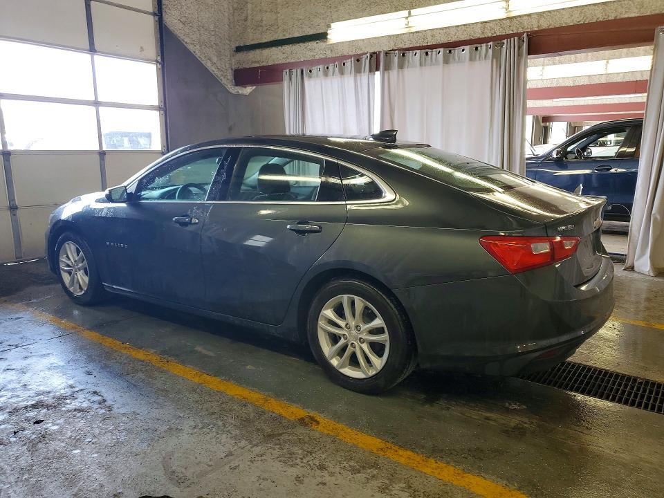 60004356 :رقم المزاد ، 1G1ZJ5SU2HF263402 vin ، 2017 Chevrolet Malibu مزاد بيع