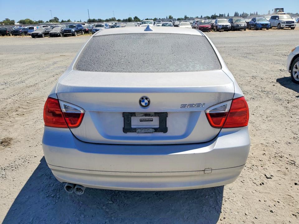 2008 Bmw 328 მანქანა იყიდება აუქციონზე, vin: WBAVC53538FZ86955, აუქციონის ნომერი: 62393376
