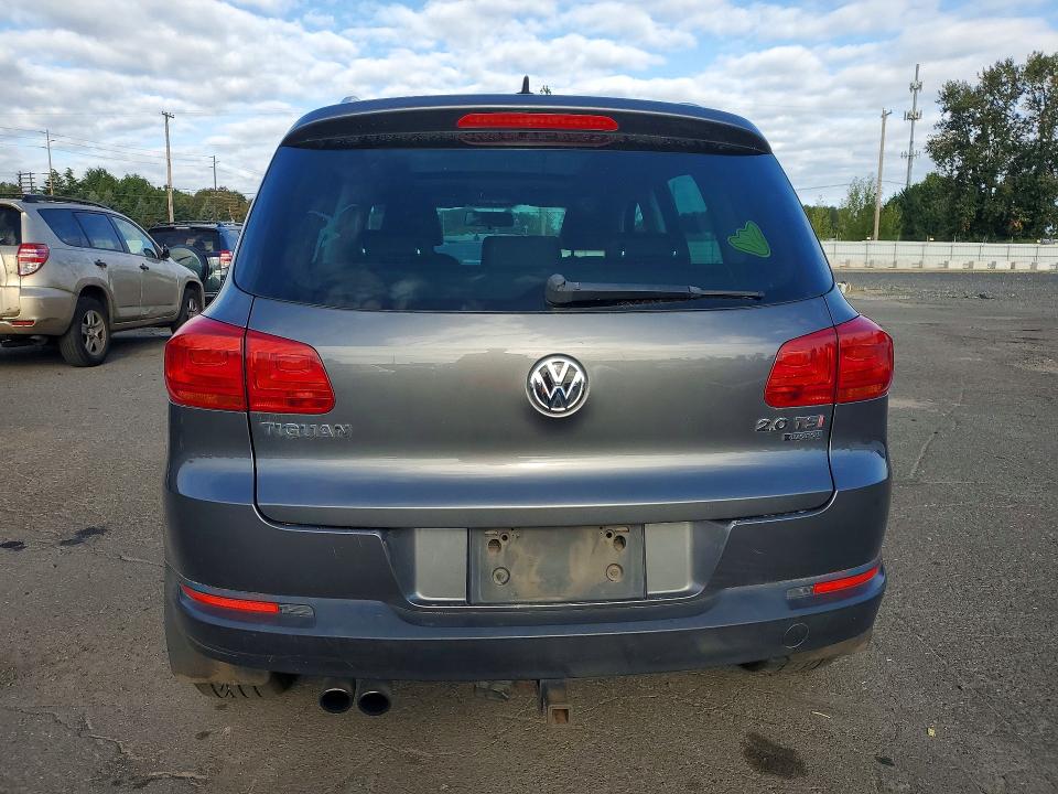 62715836 :رقم المزاد ، WVGBV3AX6DW588847 vin ، 2013 Volkswagen Tiguan مزاد بيع