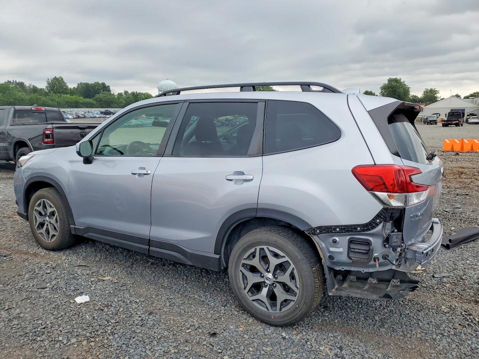59711626 :رقم المزاد ، JF2SKAEC5NH415367 vin ، 2022 Subaru Forester مزاد بيع