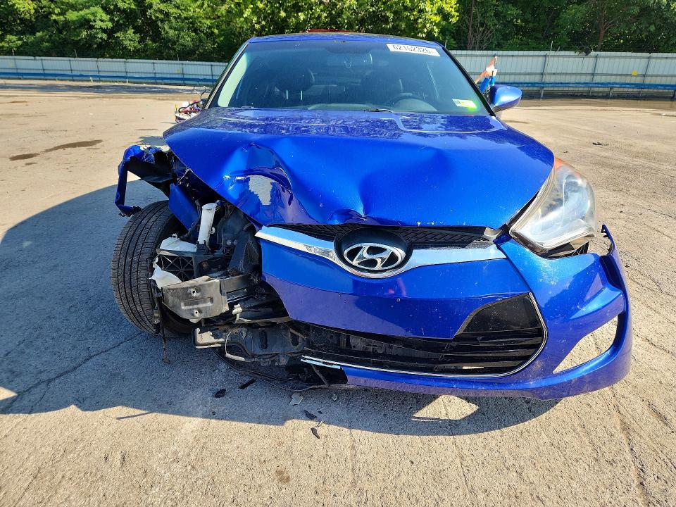 Продажа на аукционе авто 2013 Hyundai Veloster, vin: KMHTC6AD4DU110262, номер лота: 62152326