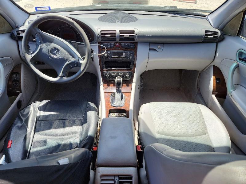 61613046 :رقم المزاد ، WDBRF61J73A410131 vin ، 2003 Mercedes-benz C مزاد بيع