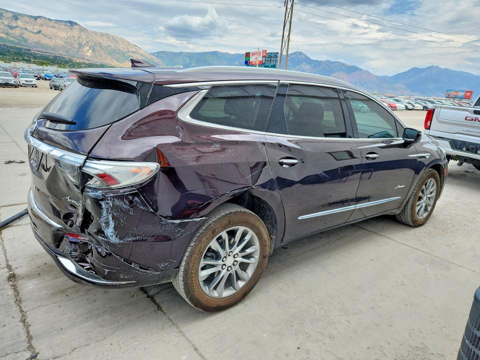 Продажа на аукционе авто 2022 Buick Enclave, vin: 5GAEVCKW1NJ127854, номер лота: 61891626