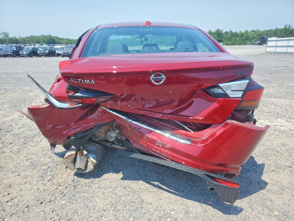 60758186 :رقم المزاد ، 1N4BL4CV2MN407752 vin ، 2021 Nissan Altima مزاد بيع