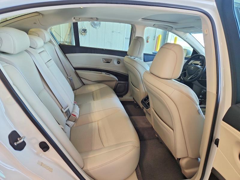 Продажа на аукционе авто 2016 Acura Rlx, vin: JH4KC1F91GC001788, номер лота: 61407616