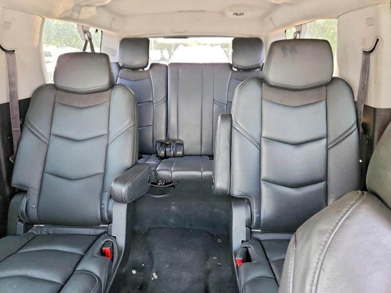 61552236 :رقم المزاد ، 1GYS4JKJ2GR245827 vin ، 2016 Cadillac Escalade مزاد بيع
