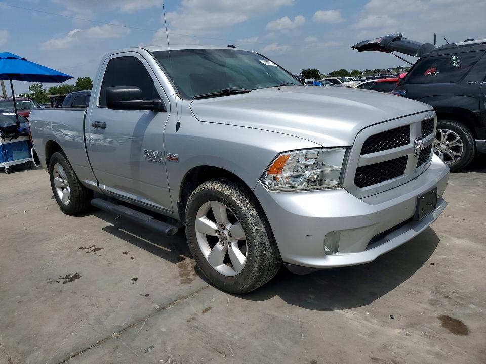 62619636 :رقم المزاد ، 3C6JR6AT2GG116447 vin ، 2016 Ram 1500 مزاد بيع