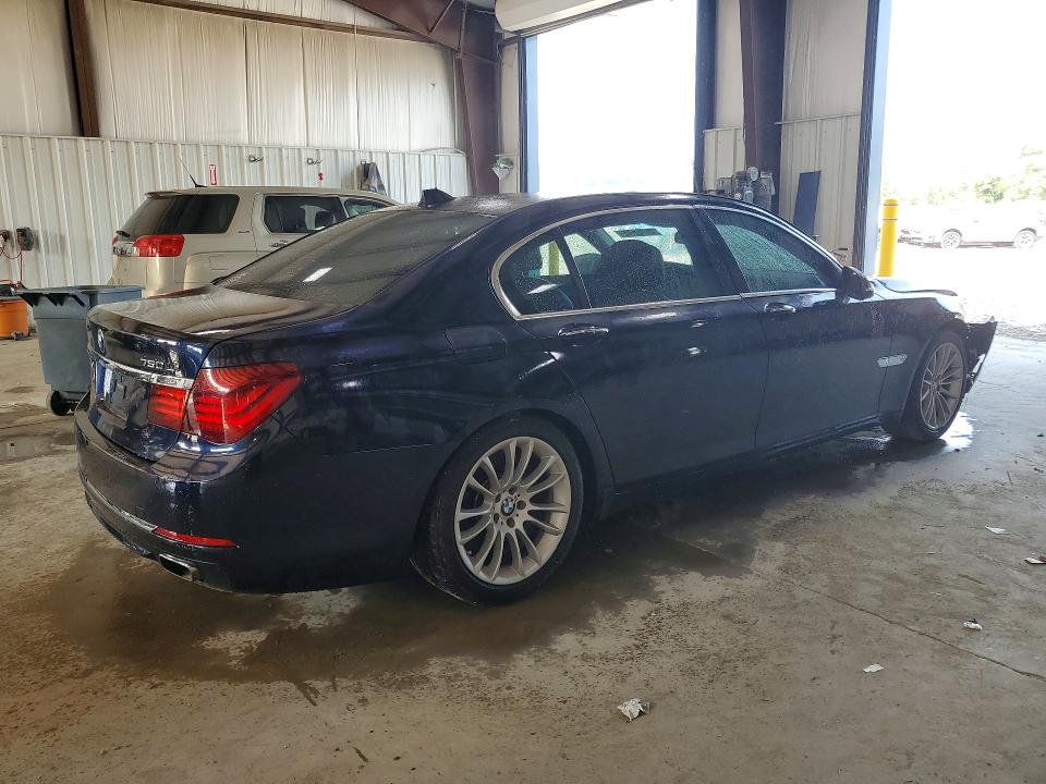 60502746 :رقم المزاد ، WBAYF8C56DDE59328 vin ، 2013 Bmw 750 مزاد بيع