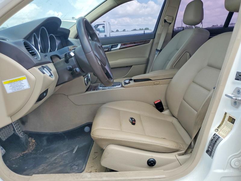 62516396 :رقم المزاد ، WDDGF4HB4DG095496 vin ، 2013 Mercedes-benz C مزاد بيع