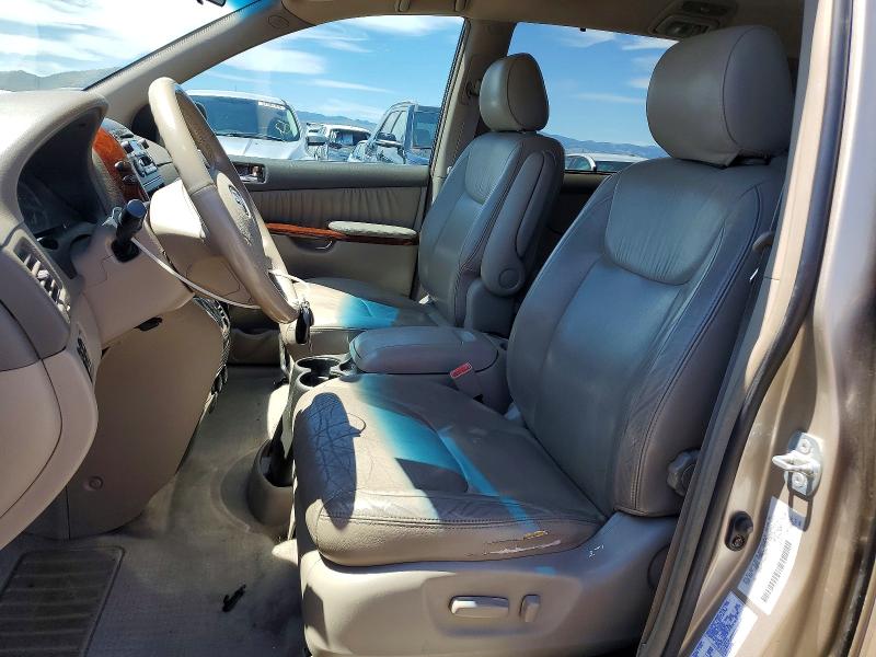 60175466 :رقم المزاد ، 5TDBA22C14S005381 vin ، 2004 Toyota Sienna مزاد بيع