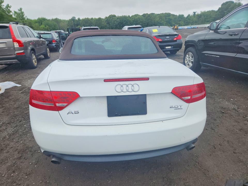 2010 Audi A5 მანქანა იყიდება აუქციონზე, vin: WAULFAFH2AN018273, აუქციონის ნომერი: 63386856