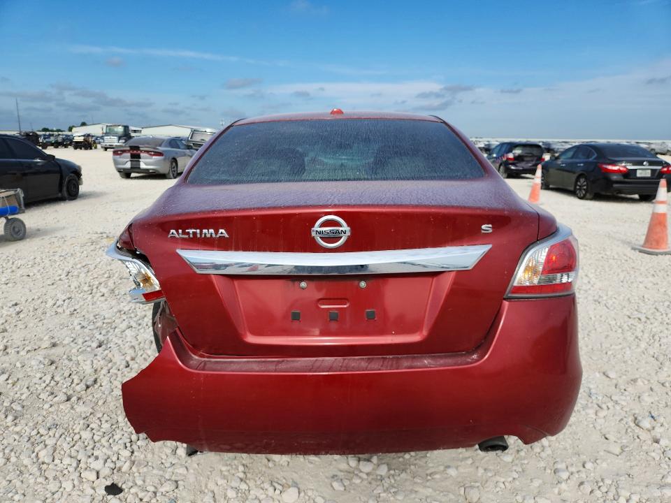 2015 Nissan Altima მანქანა იყიდება აუქციონზე, vin: 1N4AL3AP9FN305121, აუქციონის ნომერი: 59679656