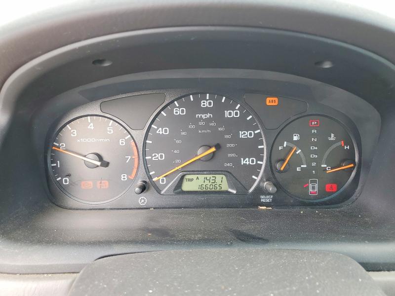 60080906 :رقم المزاد ، 1HGCG56692A118001 vin ، 2002 Honda Accord مزاد بيع