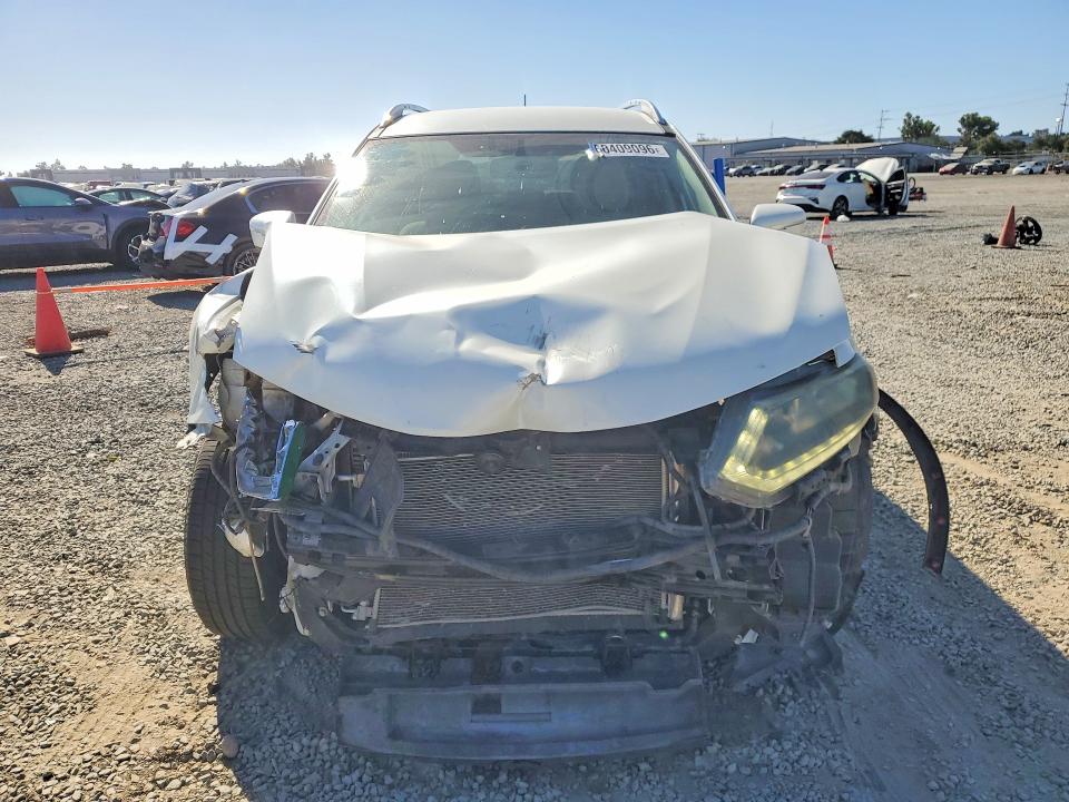 Продажа на аукционе авто 2015 Nissan Rogue, vin: 5N1AT2ML3FC829966, номер лота: 60409096