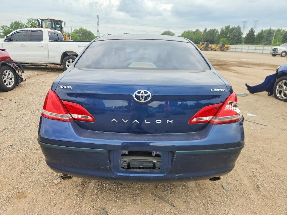 59961186 :رقم المزاد ، 4T1BK36B85U014544 vin ، 2005 Toyota Avalon مزاد بيع