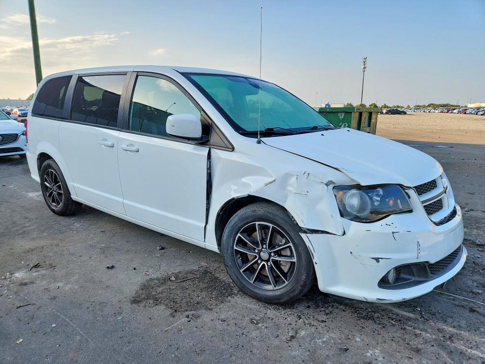 63534116 :رقم المزاد ، 2C4RDGEG2KR658244 vin ، 2019 Dodge Grand Caravan مزاد بيع
