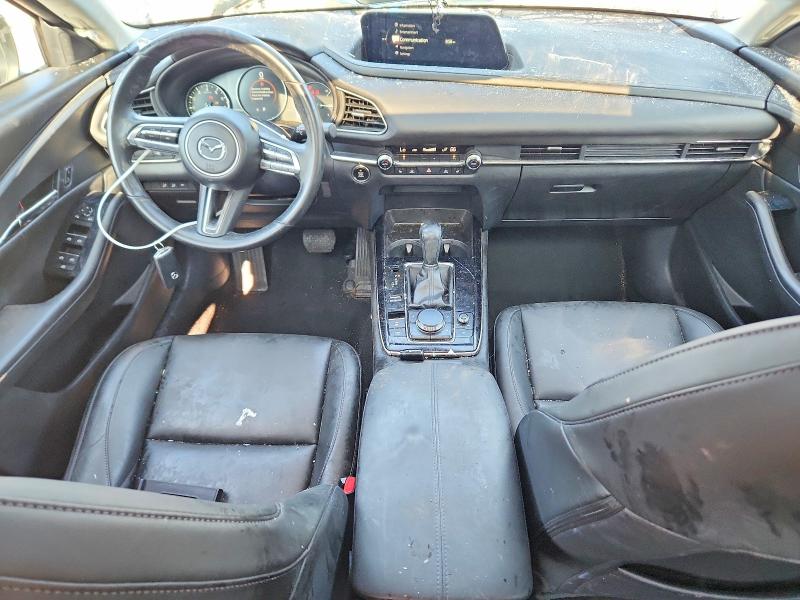 61425946 :رقم المزاد ، 3MVDMBAY1MM300699 vin ، 2021 Mazda Cx-30 مزاد بيع