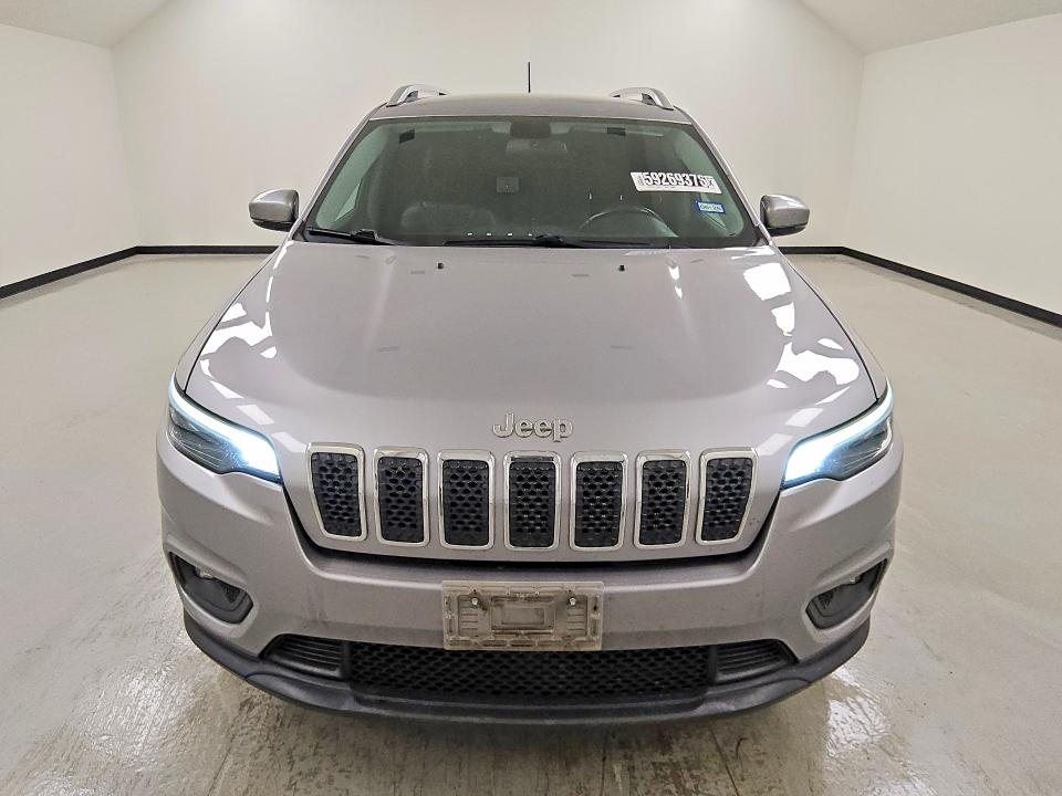 59269376 :رقم المزاد ، 1C4PJLLB3KD111275 vin ، 2019 Jeep Cherokee مزاد بيع