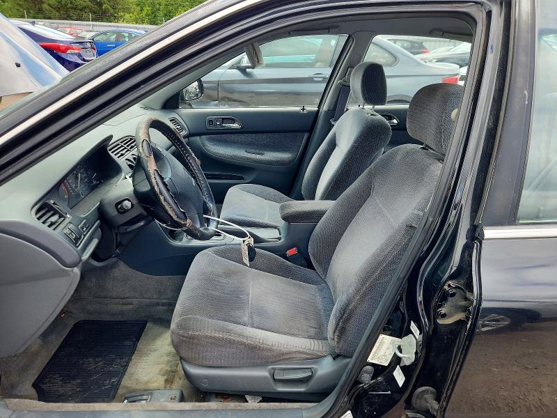 1996 Honda Accord მანქანა იყიდება აუქციონზე, vin: 1HGCD5635TA810370, აუქციონის ნომერი: 56484486