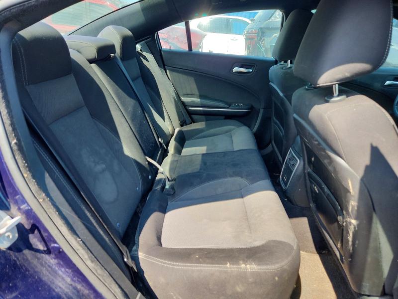 62148986 :رقم المزاد ، 2C3CDXBG7FH836045 vin ، 2015 Dodge Charger مزاد بيع
