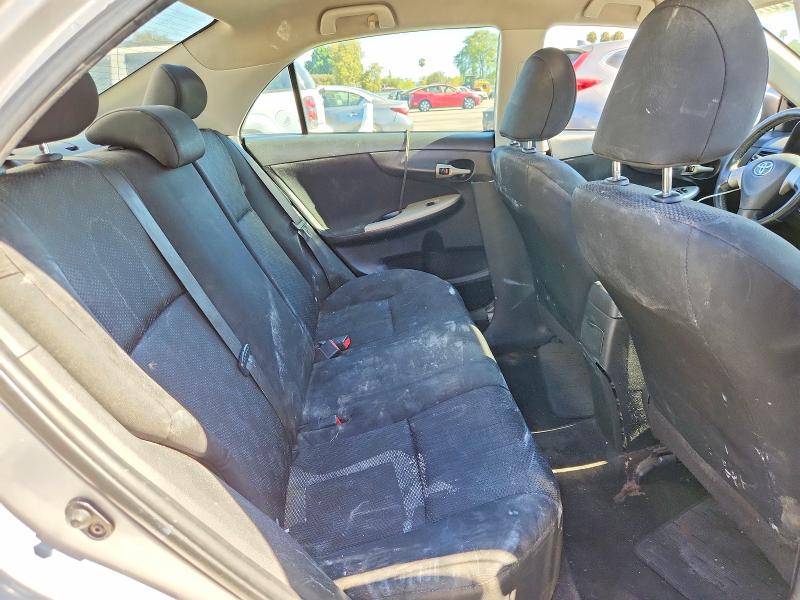 62272676 :رقم المزاد ، 1NXBU4EE8AZ239228 vin ، 2010 Toyota Corolla مزاد بيع