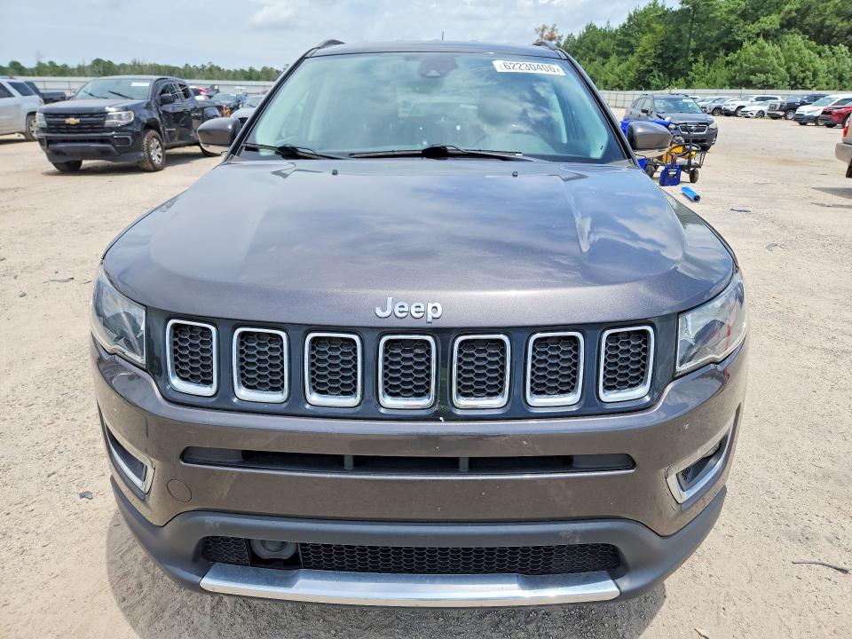 62230406 :رقم المزاد ، 3C4NJDCB8MT533746 vin ، 2021 Jeep Compass مزاد بيع