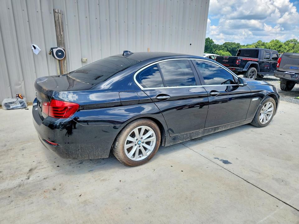 Продаж на аукціоні авто 2015 Bmw 528, vin: WBA5A5C51FD522304, номер лоту: 61078346