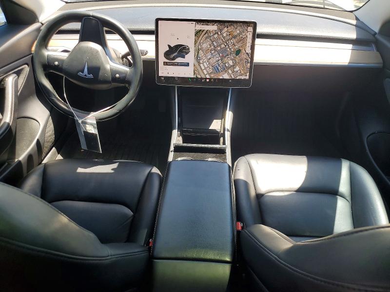61200686 :رقم المزاد ، 5YJ3E1EB0JF066081 vin ، 2018 Tesla Model 3 مزاد بيع