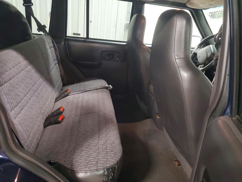 2000 Jeep Cherokee მანქანა იყიდება აუქციონზე, vin: 1J4FF48S9YL141370, აუქციონის ნომერი: 59265266