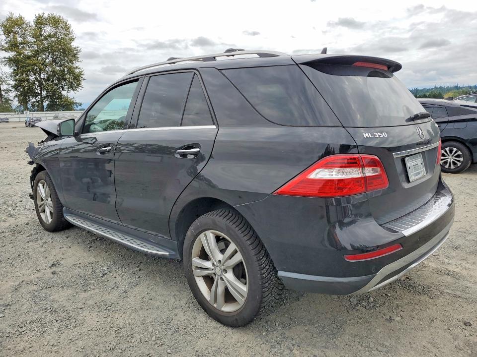 61197106 :رقم المزاد ، 4JGDA5HBXDA177037 vin ، 2013 Mercedes-benz Ml مزاد بيع