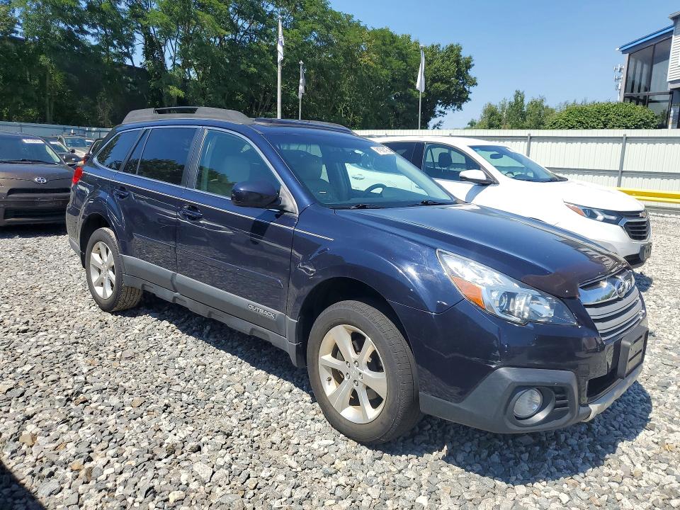 Продажа на аукционе авто 2014 Subaru Outback, vin: 4S4BRBMC6E3215253, номер лота: 61908196
