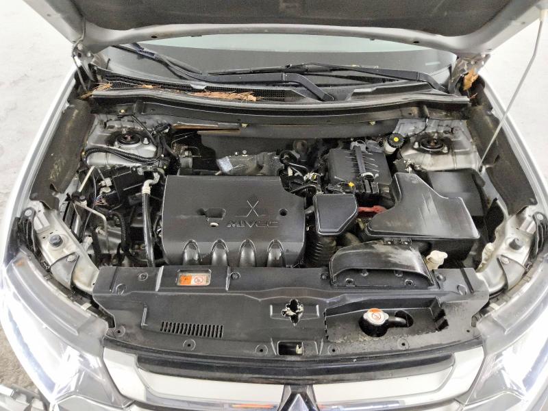 59332176 :رقم المزاد ، JA4AD3A37JJ003793 vin ، 2018 Mitsubishi Outlander مزاد بيع