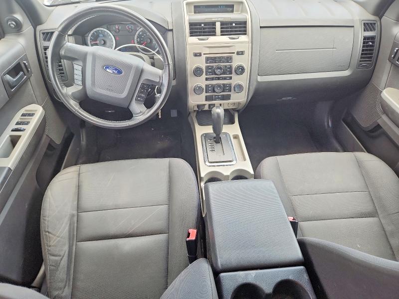 61724646 :رقم المزاد ، 1FMCU9D74BKC49885 vin ، 2011 Ford Escape مزاد بيع