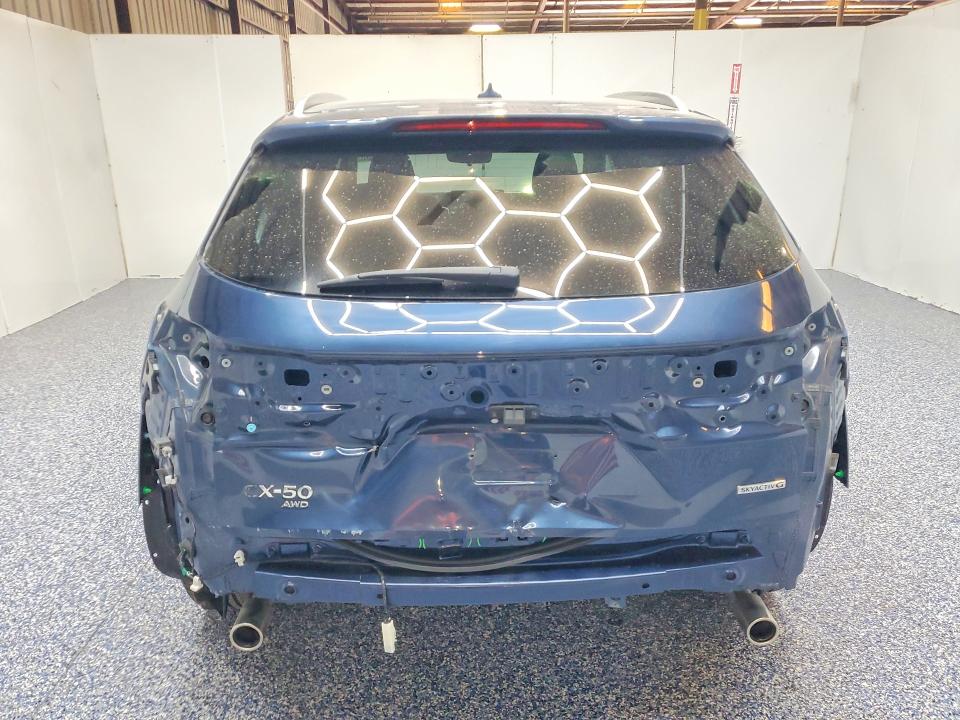2025 Mazda Cx-50 მანქანა იყიდება აუქციონზე, vin: 7MMVABDM7SN385994, აუქციონის ნომერი: 59705306