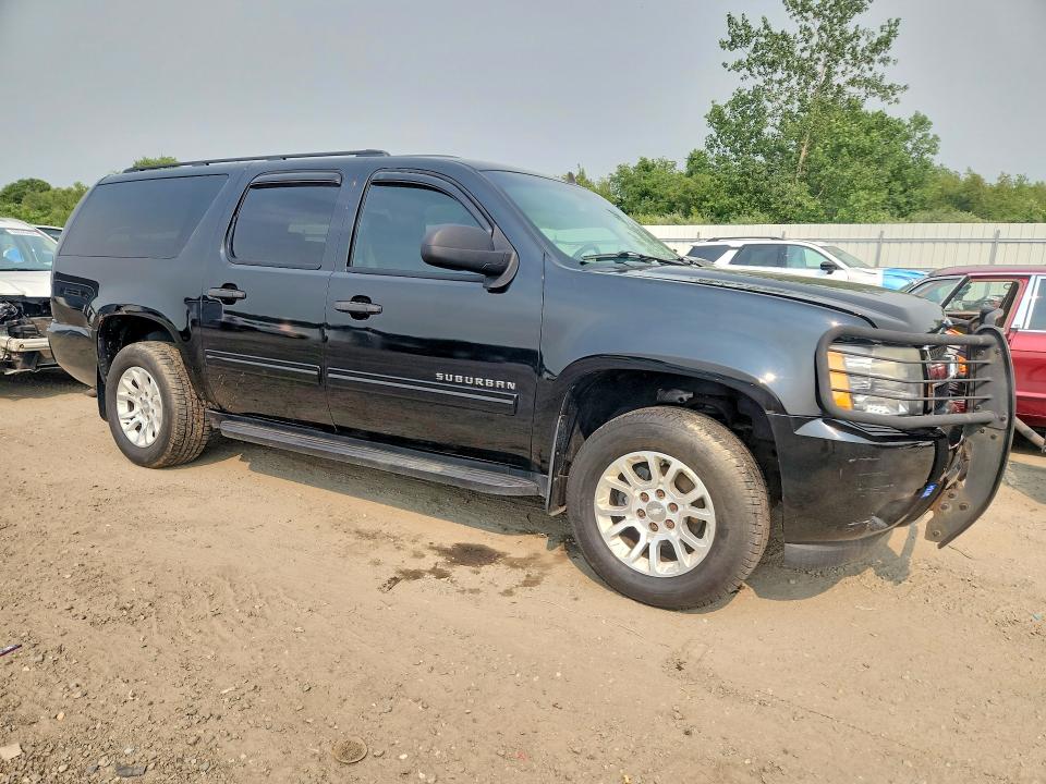 59240036 :رقم المزاد ، 1GNUKHE39AR169550 vin ، 2010 Chevrolet Suburban مزاد بيع