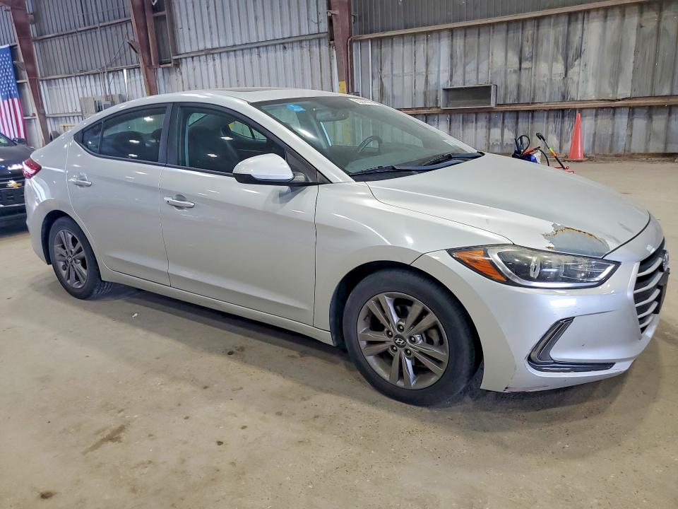 2017 Hyundai Elantra მანქანა იყიდება აუქციონზე, vin: 5NPD84LF1HH194599, აუქციონის ნომერი: 63216076