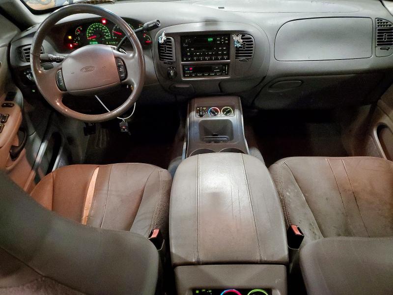 2002 Ford Expedition მანქანა იყიდება აუქციონზე, vin: 1FMPU18L42LA06226, აუქციონის ნომერი: 62075126