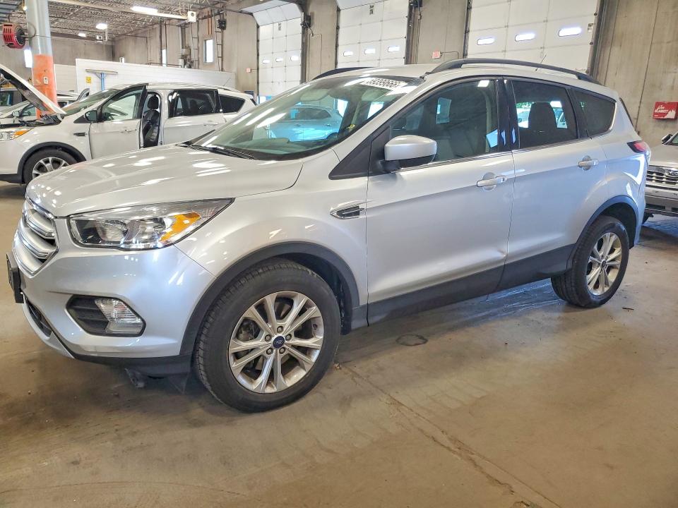 59399666 :رقم المزاد ، 1FMCU9GD7JUB62213 vin ، 2018 Ford Escape مزاد بيع