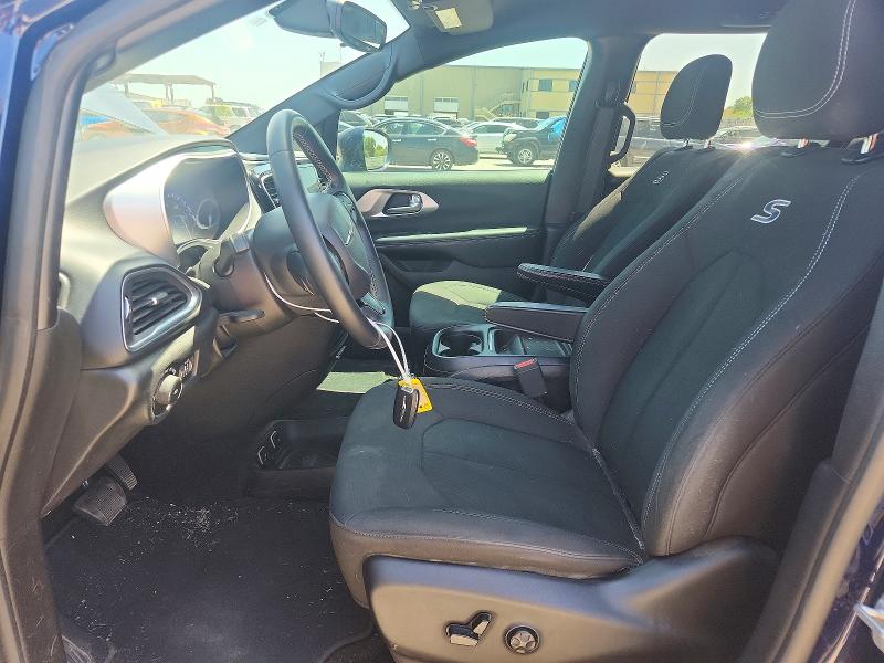 Продажа на аукционе авто 2018 Chrysler Pacifica, vin: 2C4RC1FG2JR352612, номер лота: 60301736