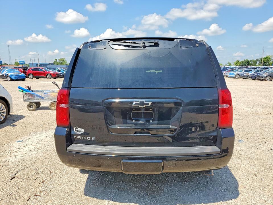 59334356 :رقم المزاد ، 1GNSKBKC2KR185275 vin ، 2019 Chevrolet Tahoe مزاد بيع