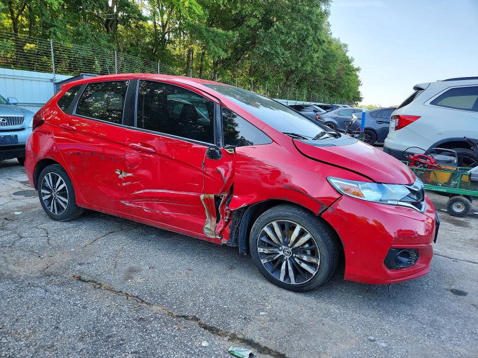 60003876 :رقم المزاد ، 3HGGK5H94JM700466 vin ، 2018 Honda Fit مزاد بيع