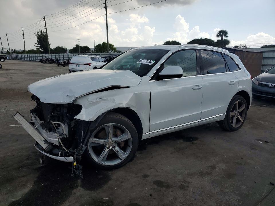 Продаж на аукціоні авто 2014 Audi Q5, vin: WA1CMAFP9EA040455, номер лоту: 60131136