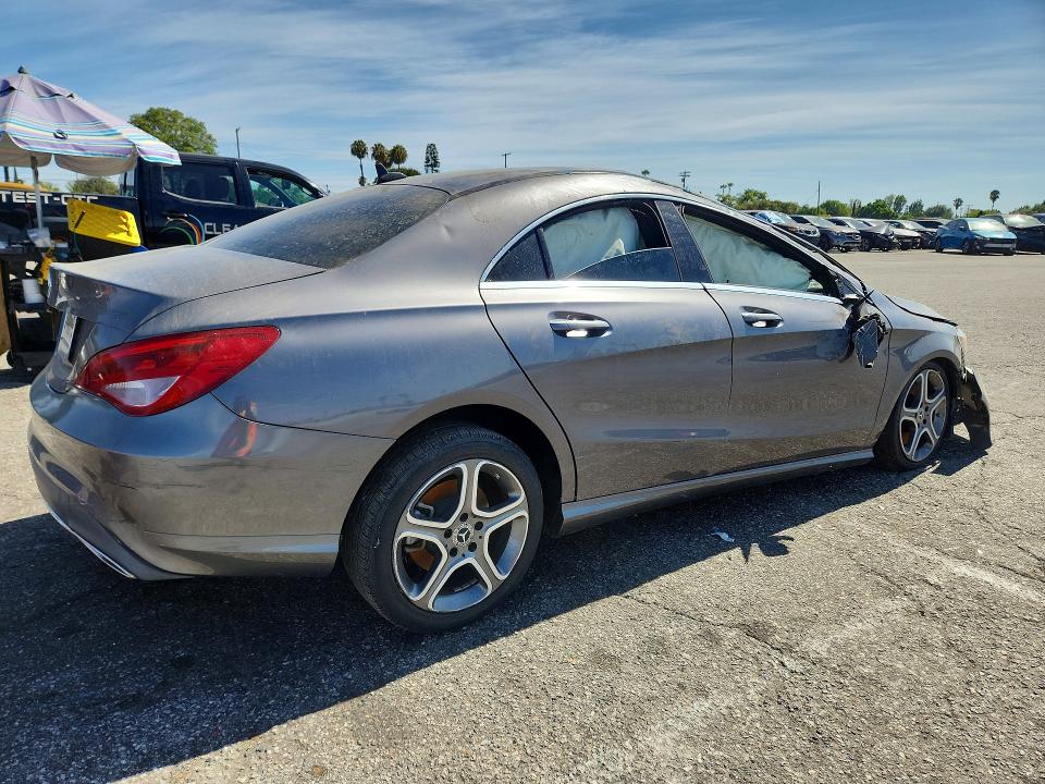 2019 Mercedes-benz Cla მანქანა იყიდება აუქციონზე, vin: WDDSJ4EB1KN760151, აუქციონის ნომერი: 62343496