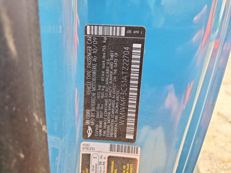 Продаж на аукціоні авто 2010 Mini Cooper, vin: WMWMF3C51ATZ22704, номер лоту: 61298476