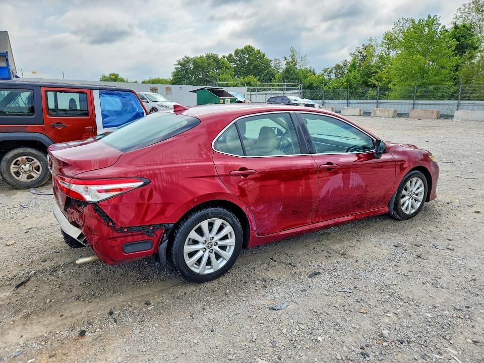 Продажа на аукционе авто 2020 Toyota Camry, vin: 4T1C11AK5LU978292, номер лота: 62651346