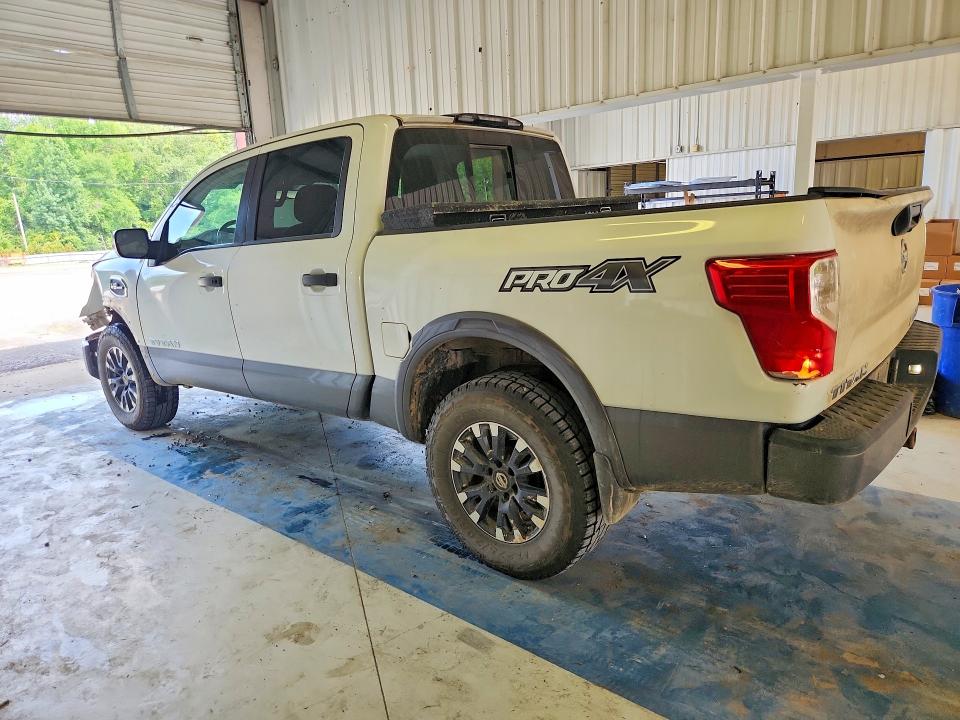 62052706 :رقم المزاد ، 1N6AA1E53HN549246 vin ، 2017 Nissan Titan مزاد بيع